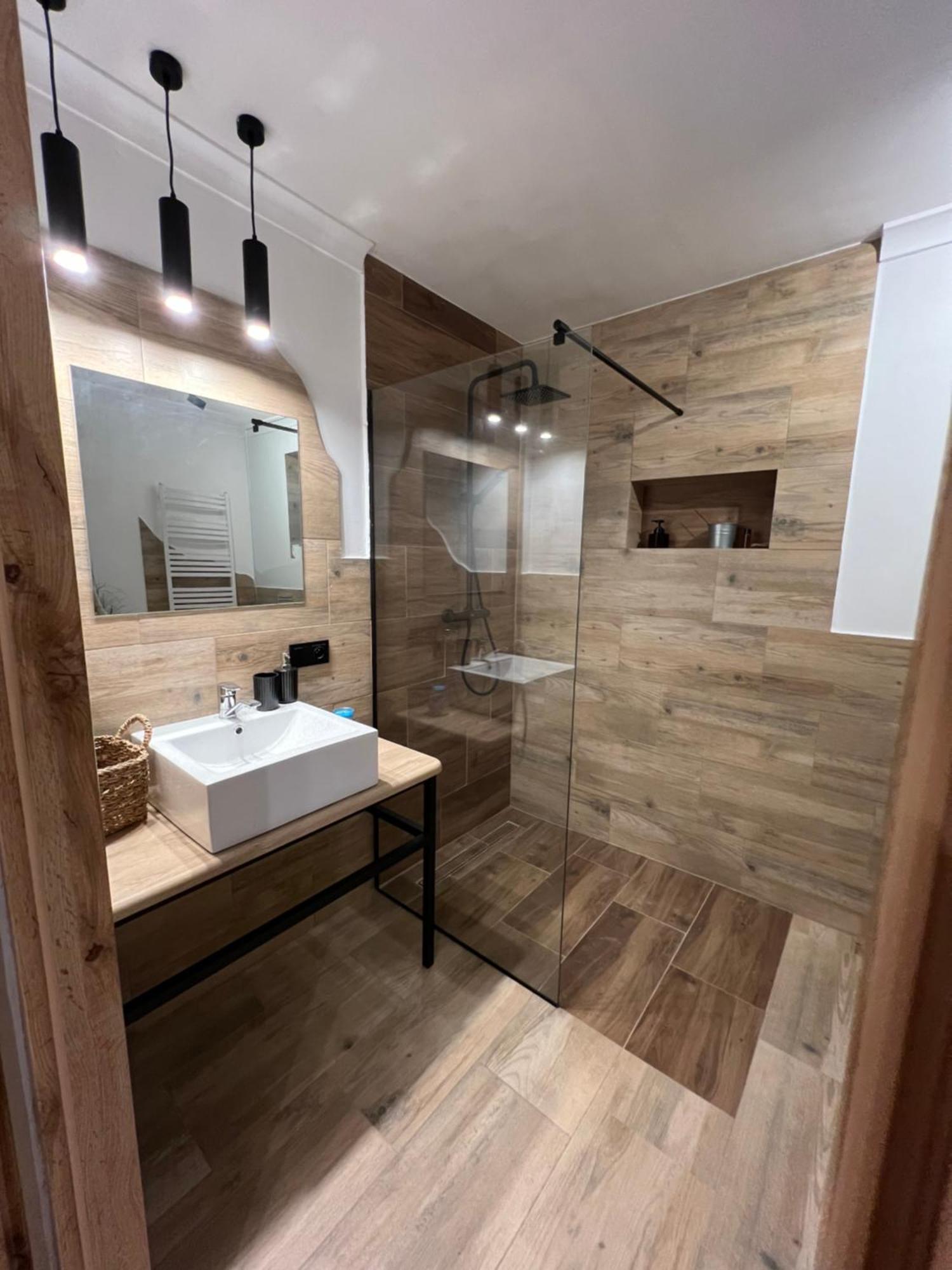Apartamenty K9 Kalwaria Zebrzydowska Exteriör bild