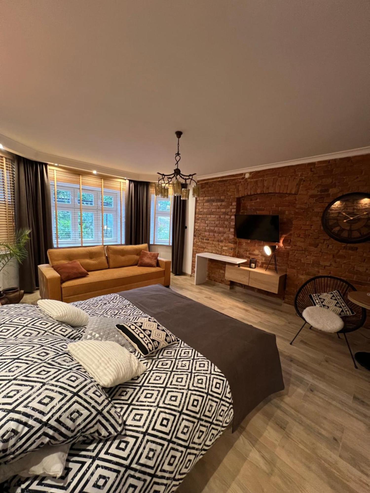Apartamenty K9 Kalwaria Zebrzydowska Exteriör bild